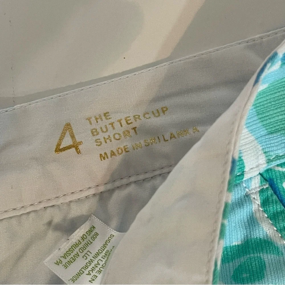 Lilly Pulitzer Buttercup Stretch Shorts Scalloped Hen Blue Floral Print Size 4 - Picture 3 of 9